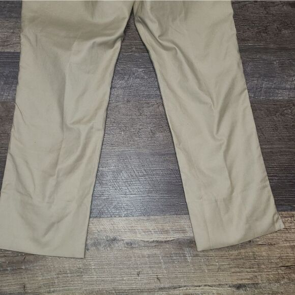 Gap Stretch Cotton Croppes  Khaki Pants - Picture 9 of 10